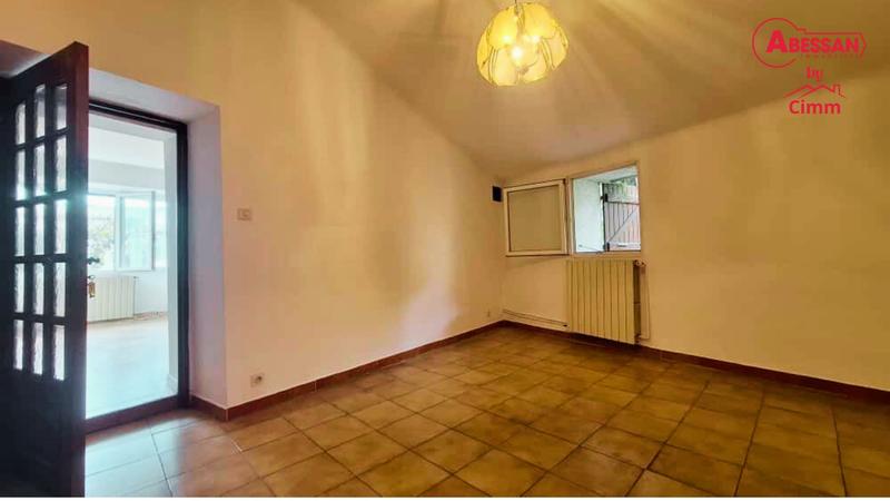 Maison - 98 m² - 5 pièces