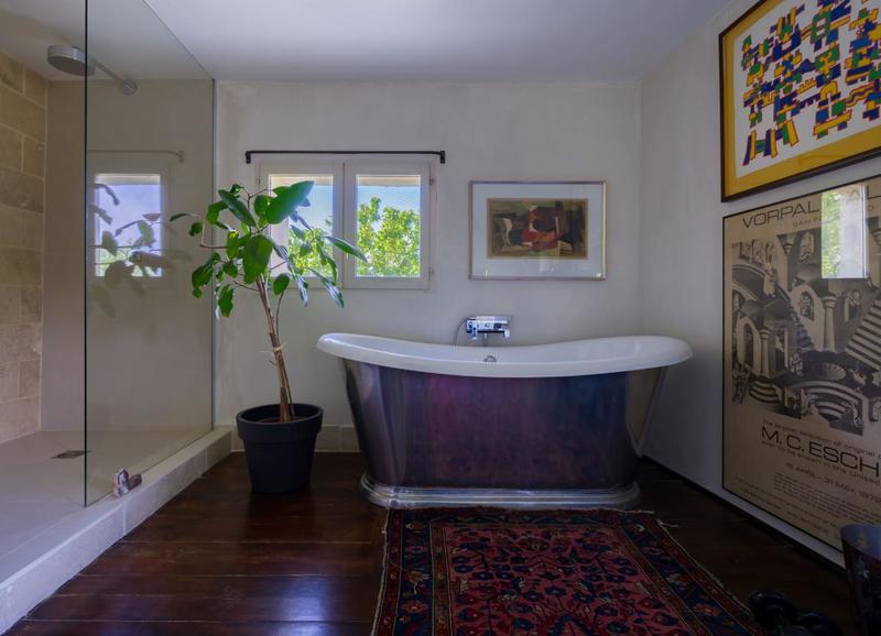 Propriété - 335 m² - 10 pièces