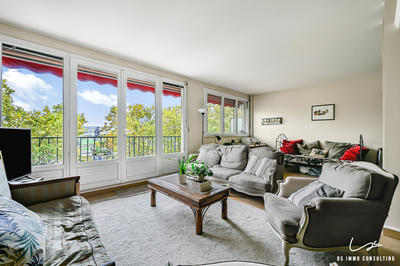 Appartement - 90 m² - 4 pièces