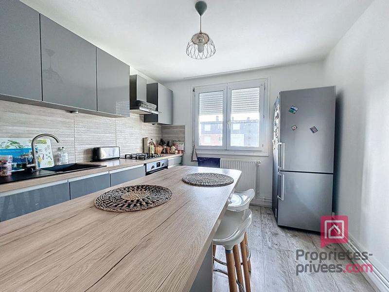 Appartement - 75 m² - 3 pièces