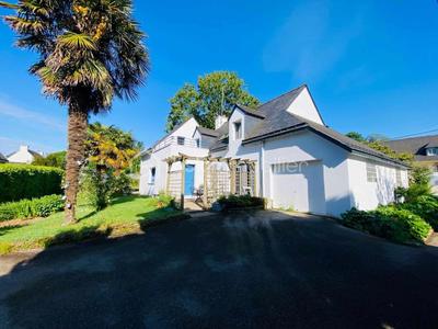 Maison - 151 m² - 7 pièces