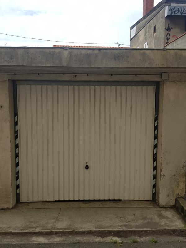 Garage - 12 m²