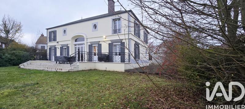 Maison - 189 m² - 7 pièces