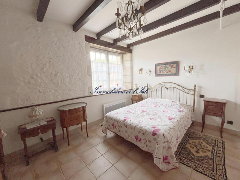 Maison - 140 m² - 7 pièces