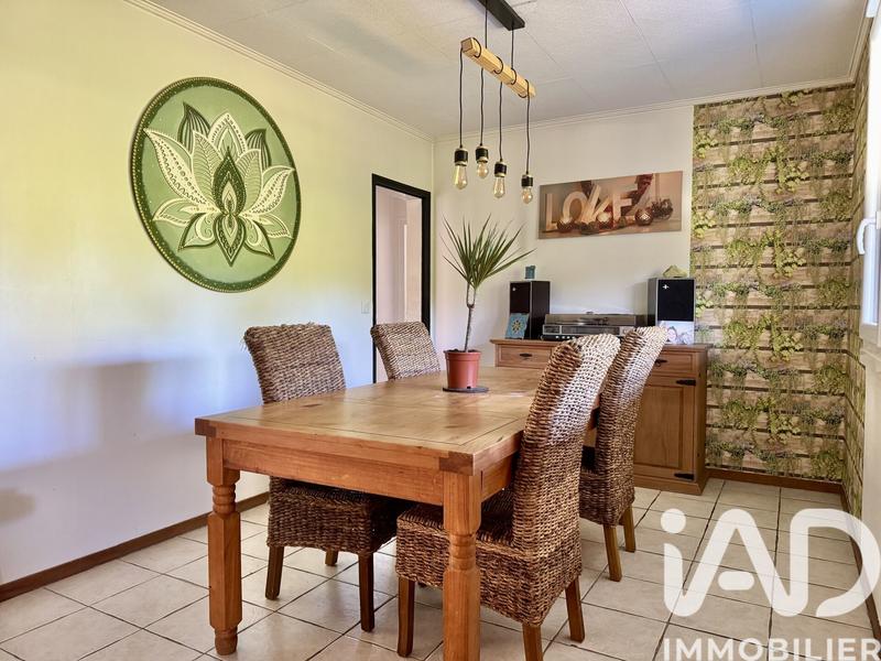 Maison - 140 m² - 5 pièces