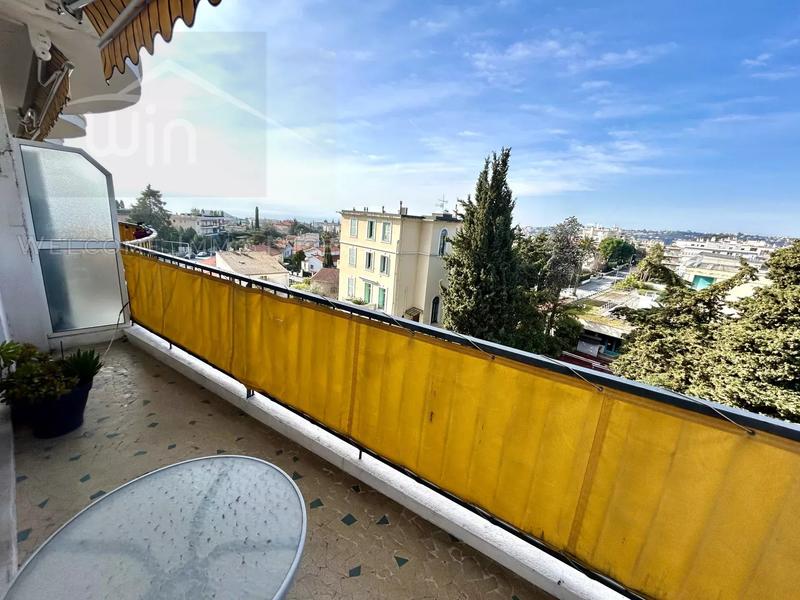 Appartement - 86 m² - 3 pièces