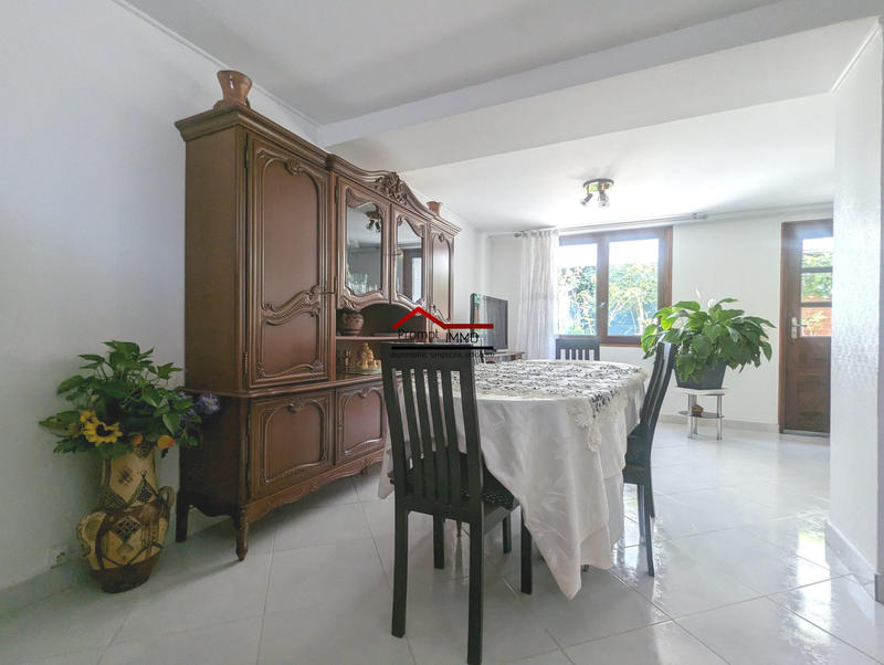 Maison - 103 m² - 6 pièces