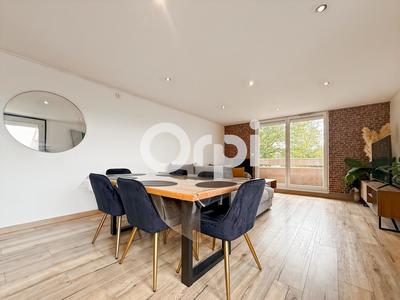 Appartement - 90 m² - 3 pièces