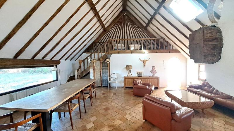 Maison - 150 m² - 5 pièces