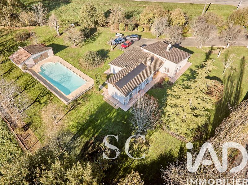 Maison - 122 m² - 4 pièces