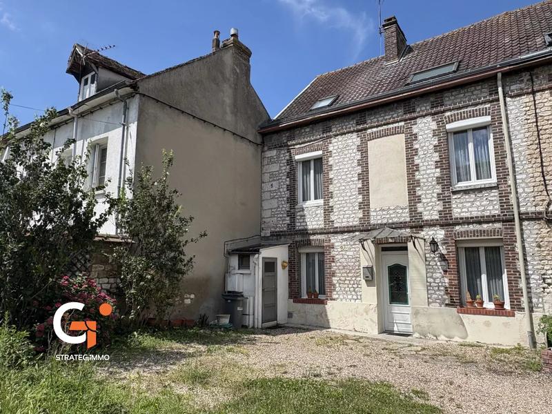 Maison - 93 m² - 5 pièces