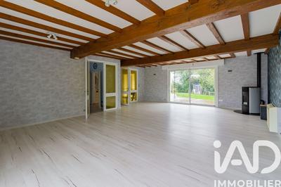 Maison - 257 m² - 8 pièces