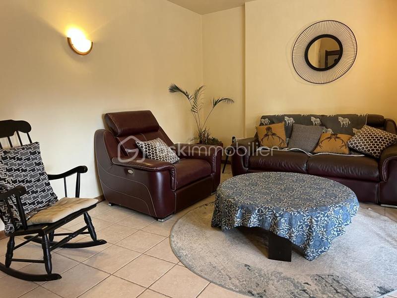 Maison en pierre - 203 m² - 10 pièces