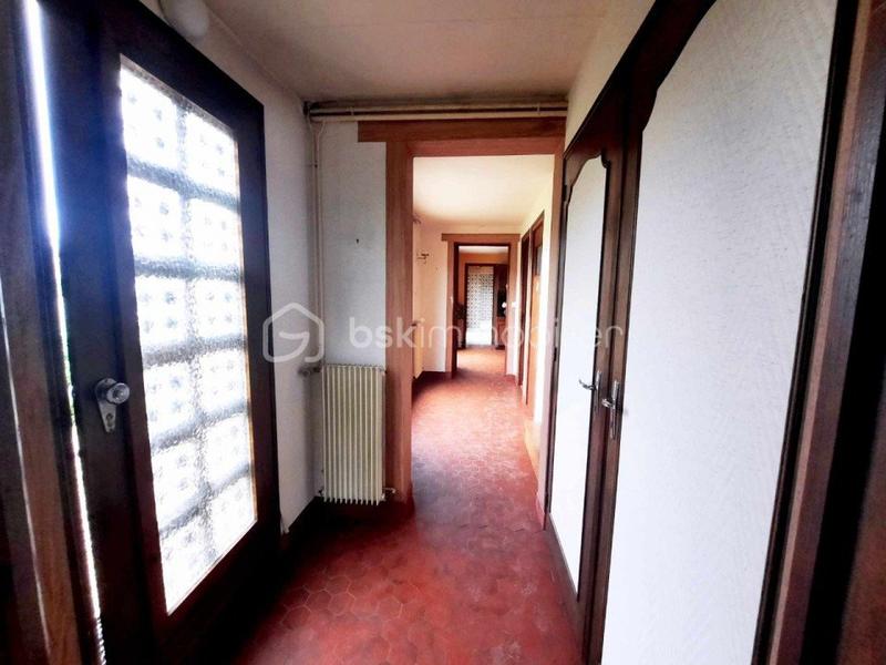 Maison traditionnelle - 163 m² - 6 pièces