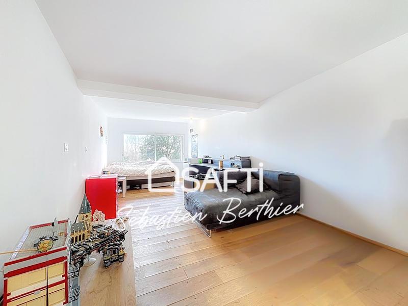 Maison - 180 m² - 6 pièces