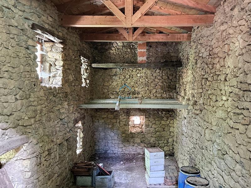 Propriété - 145 m² - 4 pièces