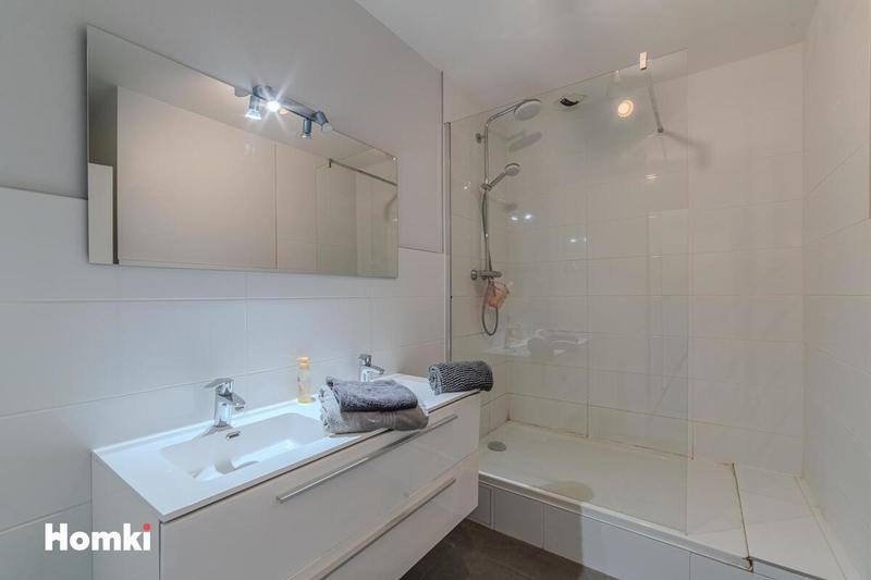 Appartement - 79 m² - 4 pièces