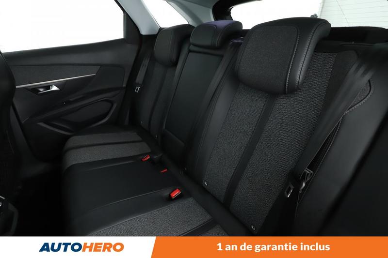 Peugeot 3008 1.5 Blue-HDi Allure Eat8 130 ch