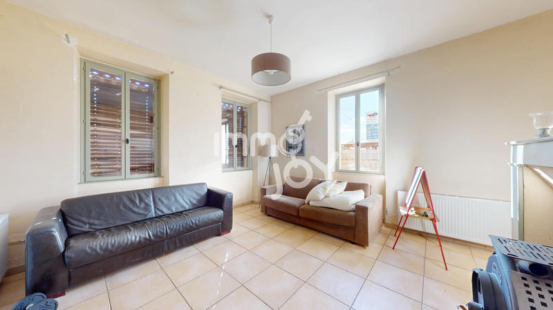 Maison - 308 m² - 6 pièces