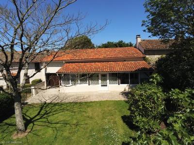 Maison de campagne - 147 m² - 6 pièces