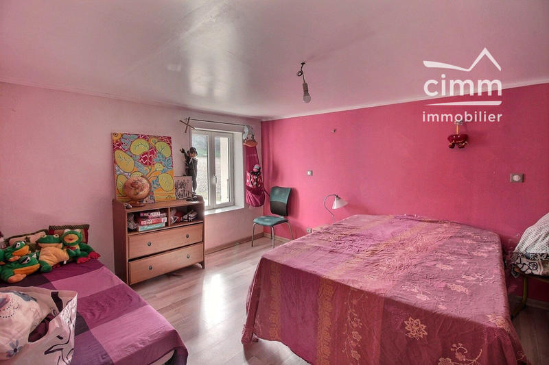 Maison - 94 m² - 4 pièces