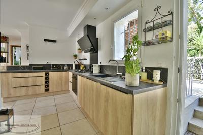 Maison - 173 m² - 6 pièces