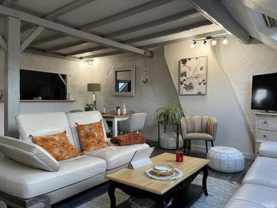 Immeuble - 185 m² - 6 pièces