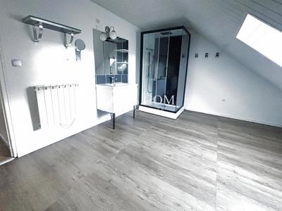 Pavillon - 230 m² - 7 pièces