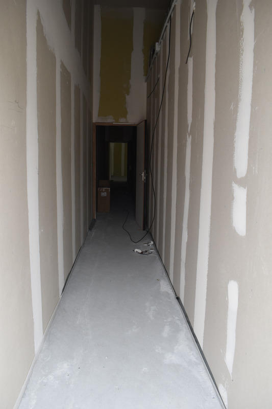 Local commercial - 178 m² - 1 pièce