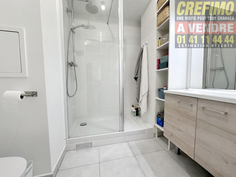 Appartement - 104 m² - 5 pièces