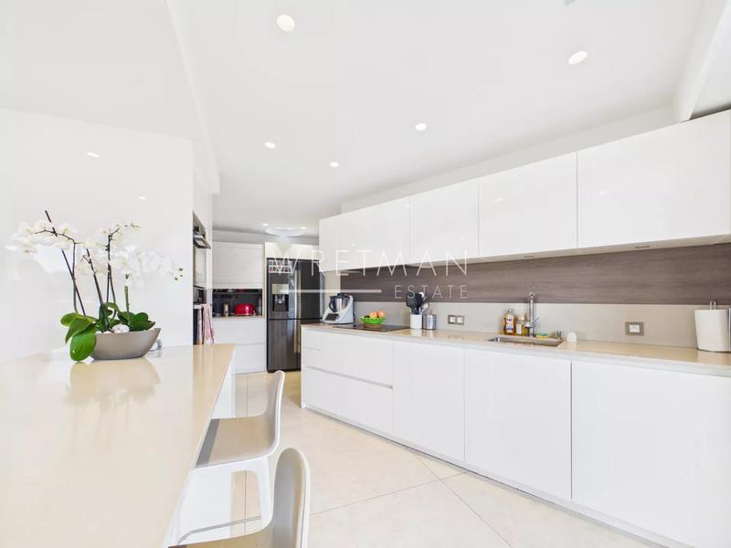 Appartement - 123 m² - 4 pièces