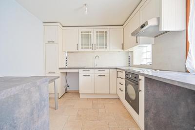 Maison - 98 m² - 5 pièces