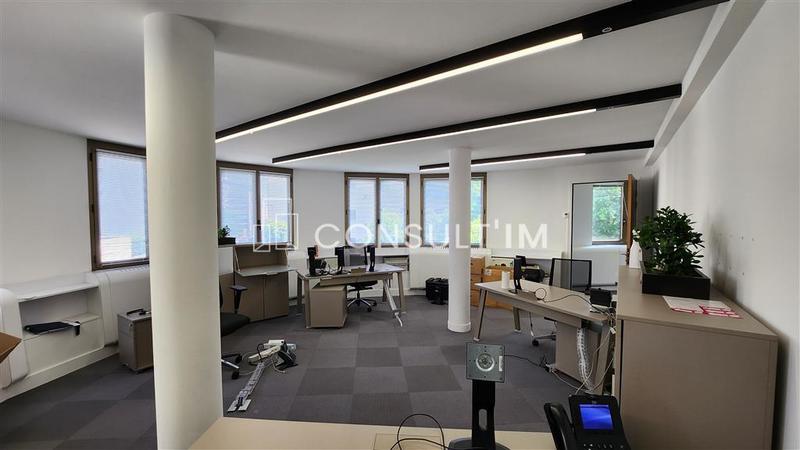 Bureau - 539 m²