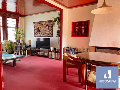 Maison - 200 m² - 6 pièces