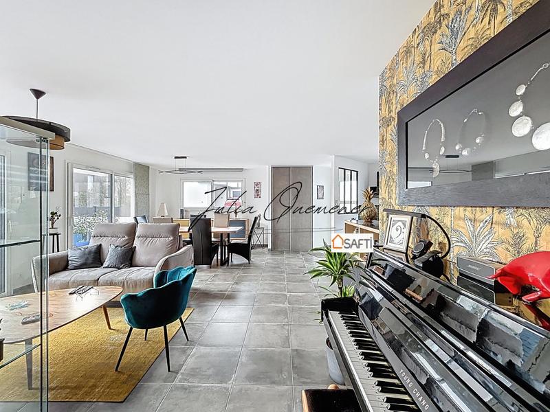 Maison - 100 m² - 5 pièces