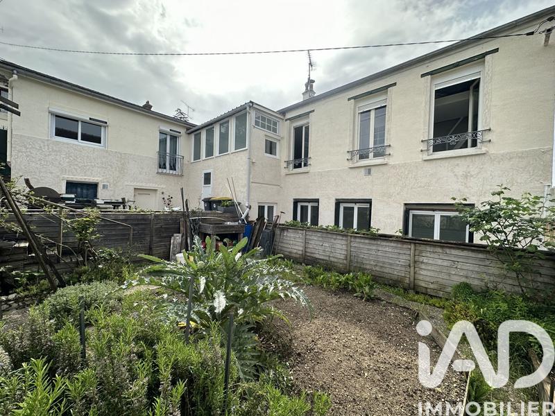 Maison - 102 m² - 6 pièces