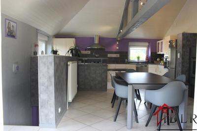 Maison - 177 m² - 5 pièces