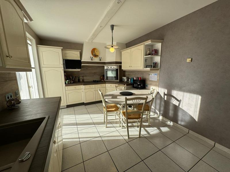 Maison - 150 m² - 6 pièces