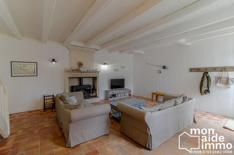 Maison traditionnelle - 139 m² - 6 pièces