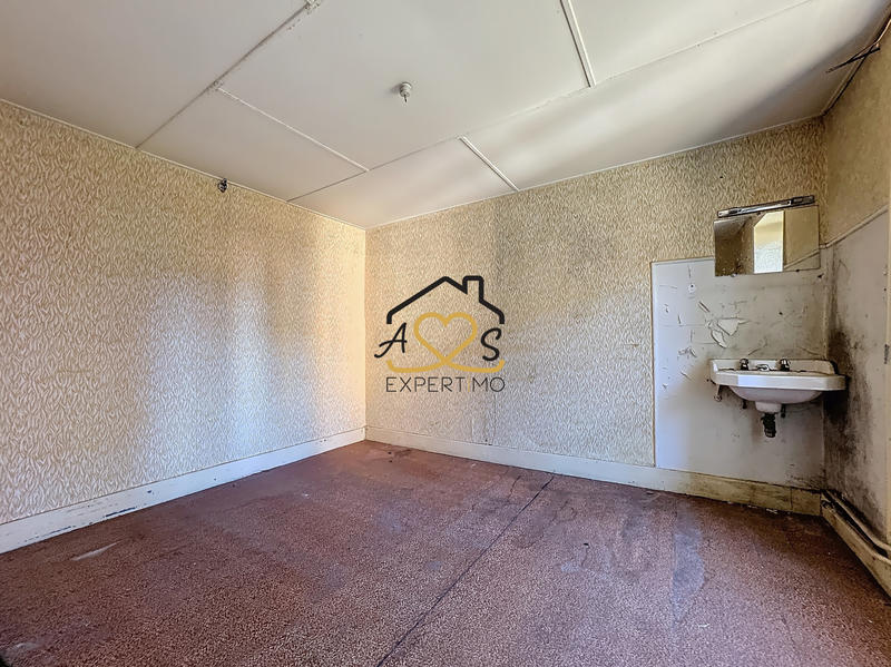 Maison - 322 m² - 20 pièces