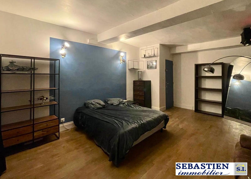 Appartement - 144 m² - 6 pièces