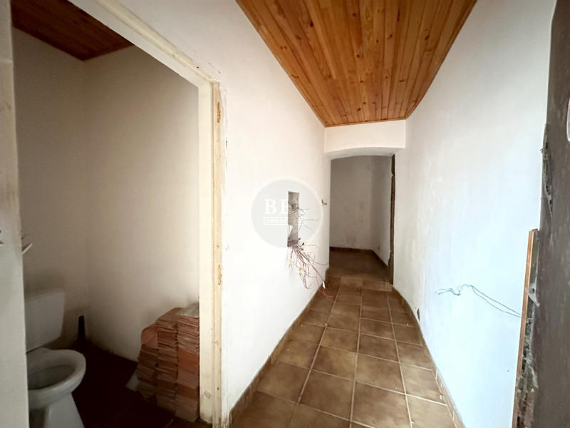 Maison - 218 m² - 9 pièces