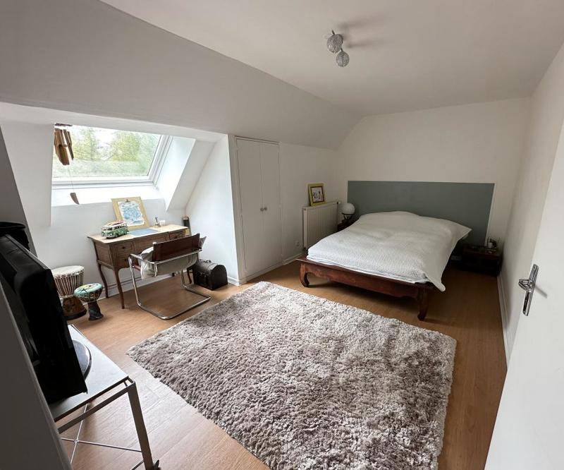 Maison - 200 m² - 7 pièces