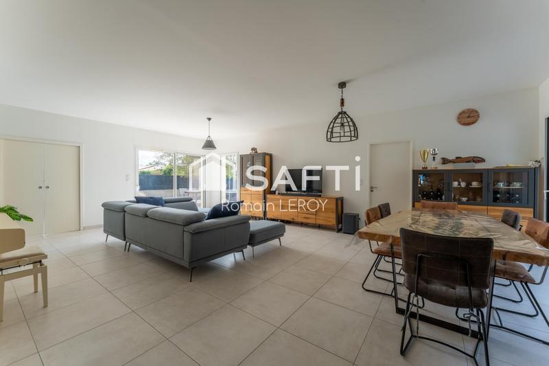 Maison - 159 m² - 6 pièces