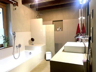 Maison - 172 m² - 7 pièces