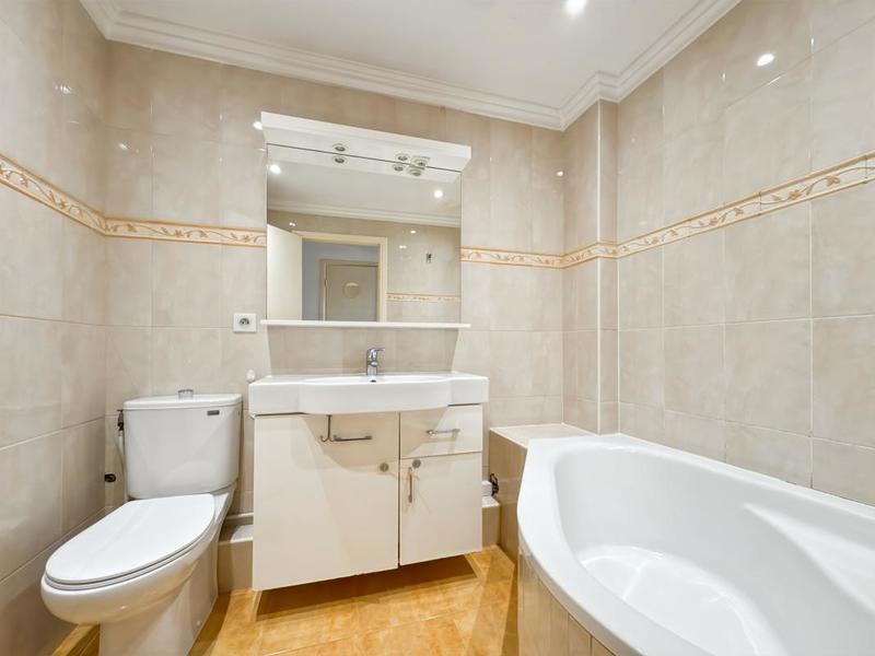 Appartement - 89 m² - 4 pièces