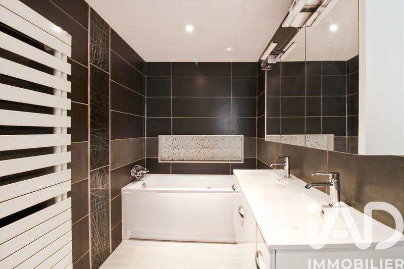 Maison de ville - 198 m² - 8 pièces