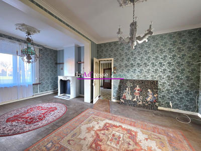 Maison - 197 m² - 8 pièces