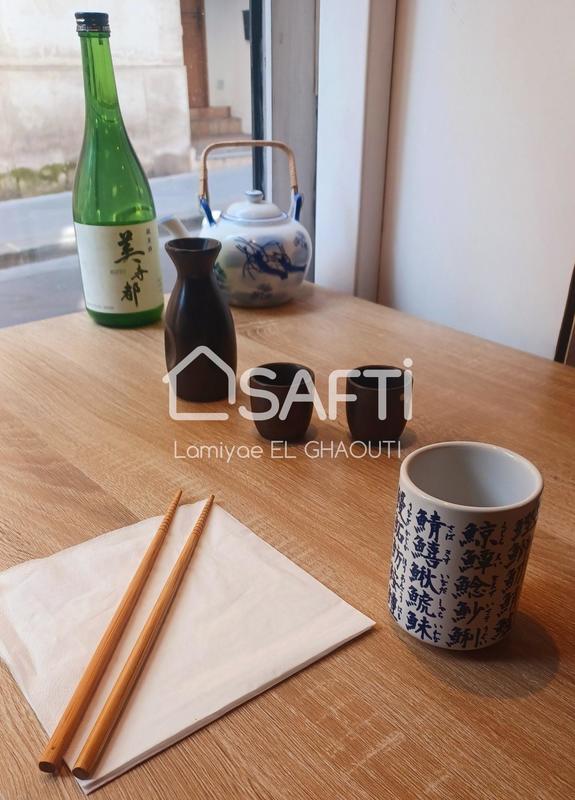 Local commercial - 170 m² - 4 pièces