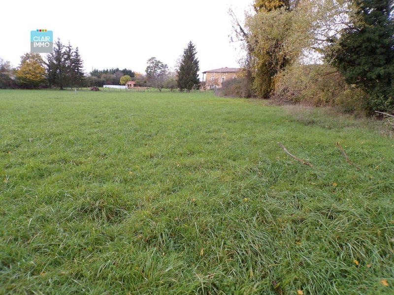 Terrain constructible - 2 178 m²